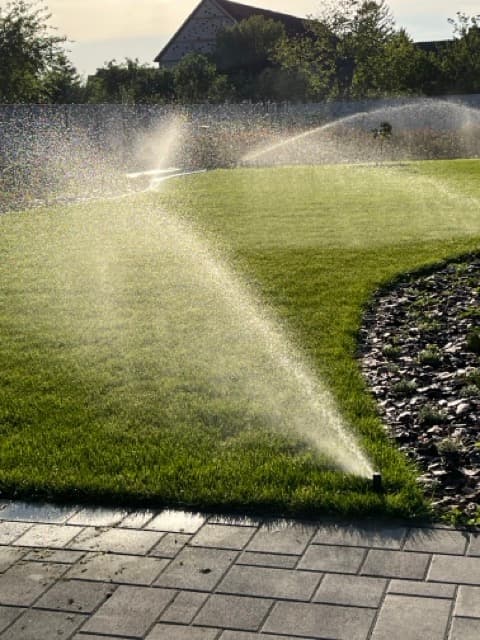 Automatsko navodnjavanje sportskog terena